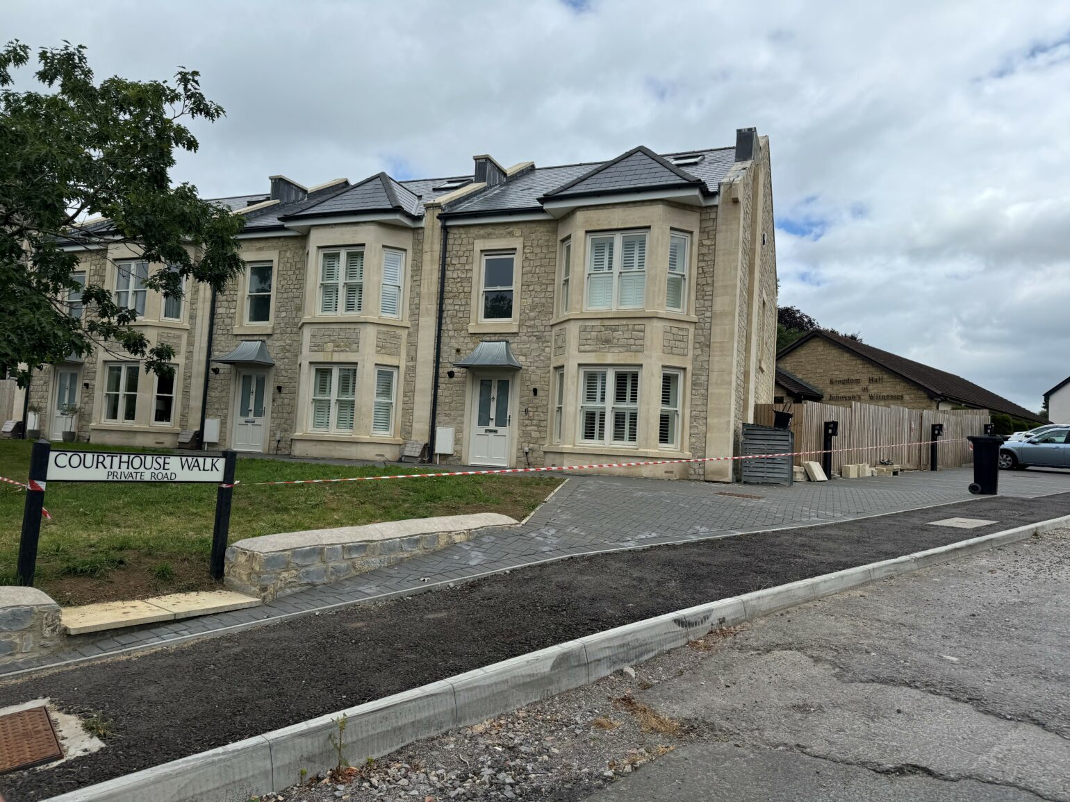 Cordon in place after slabs and masonry fall off Keynsham house | The ...